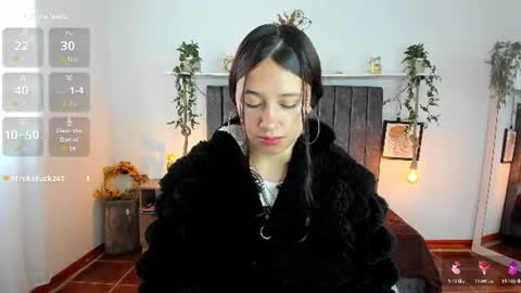 cloe_7 online show from July 2026 01:05:01 PM