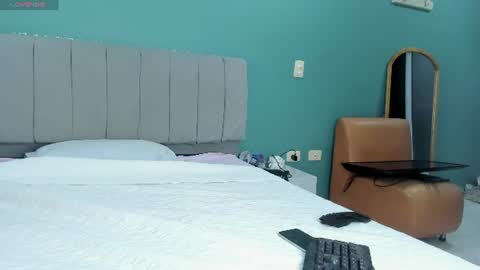Cloe online show from July 2026 01:41:02 AM