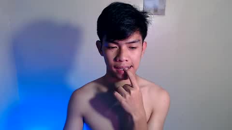 Snapshot of clyde_twinkx chatting on June 2026 10:26:01 AM clyde_twinkx online show from June 2026 10:26:01 AM