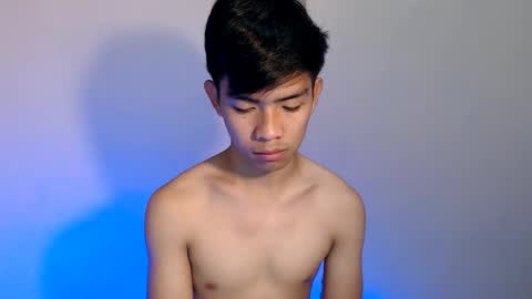 Snapshot of clyde_twinkx chatting on June 2026 02:12:02 AM clyde_twinkx online show from June 2026 02:12:02 AM