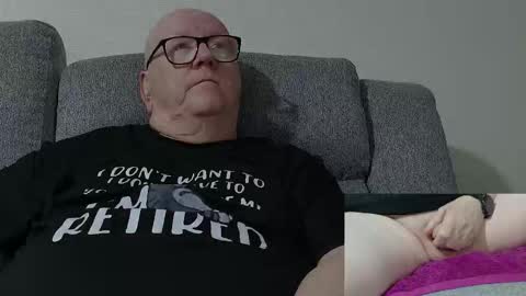 Snapshot of cockneymack51 chatting on March 2026 12:58:02 AM Charlie. online show from March 2026 12:58:02 AM