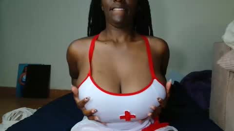cocoalush9819 online show from May 2026 06:35:02 PM