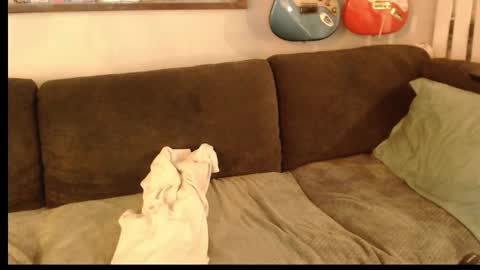 coconut13 online show from October 2025 12:55:01 PM