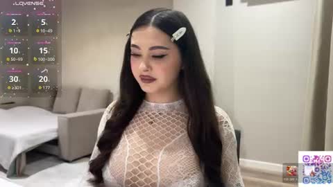 Yumi online show from June 2026 10:34:02 PM