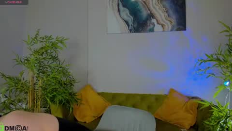 Snapshot of colleen_blake chatting on June 2026 04:53:02 PM Collen Mon Tue Wed Thu Fri GMT 3 0300am - 0900am online show from June 2026 04:53:02 PM