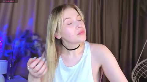 Snapshot of colleen_blake chatting on July 2026 05:06:02 PM Collen Mon Tue Wed Thu Fri GMT 3 0300am - 0900am online show from July 2026 05:06:02 PM