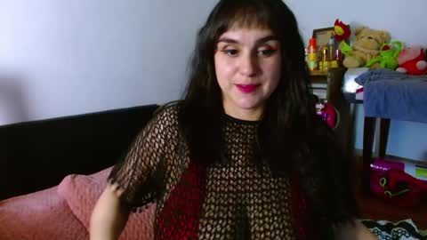 Snapshot of collette_beaufoy chatting on June 2026 04:57:01 AM Collette online show from June 2026 04:57:01 AM