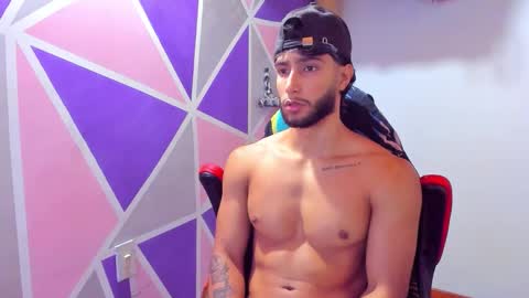 EMMETT COLLINS online show from February 2026 10:54:02 PM