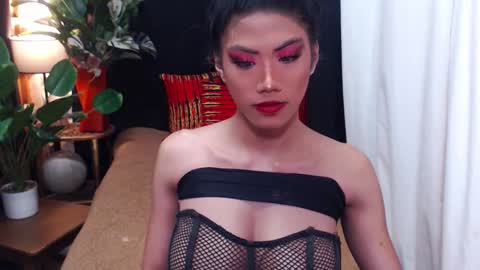 Sunny online show from January 2025 04:33:01 AM