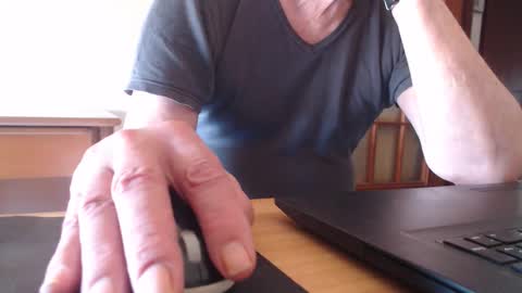 comemivuoi2 online show from April 2026 09:46:02 AM