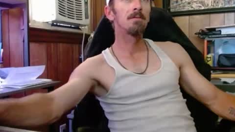 Nelson or ComicKing and sometime Peachy143 online show from May 2026 10:11:02 PM