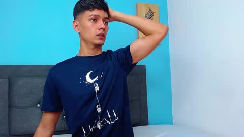 Connor online show from December 2024 09:17:01 PM