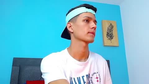 Connor online show from December 2024 07:07:02 PM