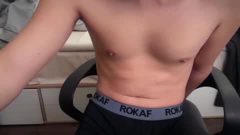 coocoonutboy online show from February 2026 03:17:02 PM