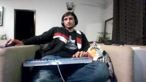 Cool2Buddies online show from January 2026 11:41:02 PM