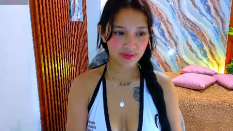 corall_tay1 online show from July 2026 11:57:01 AM