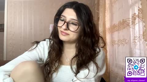 Elisheva online show from April 2026 12:44:02 PM