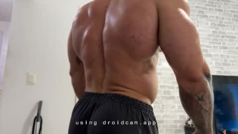 couplemuscle40 online show from February 2026 02:46:02 PM