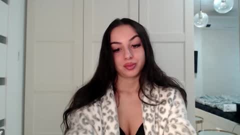 Courtney online show from February 2026 08:00:02 AM