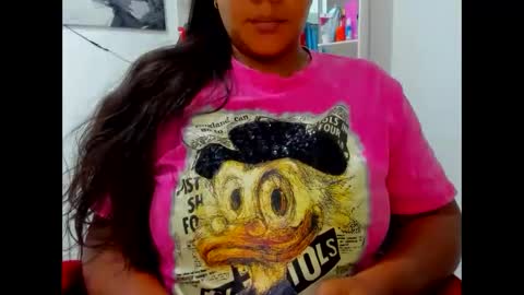 Snapshot of crapicorniohot3o chatting on December 2025 02:19:01 AM crapicorniohot3o online show from December 2025 02:19:01 AM