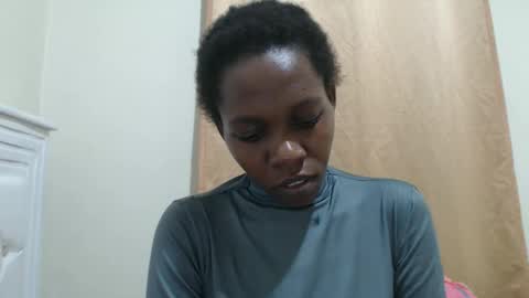 Ebonie online show from September 2025 05:40:01 PM