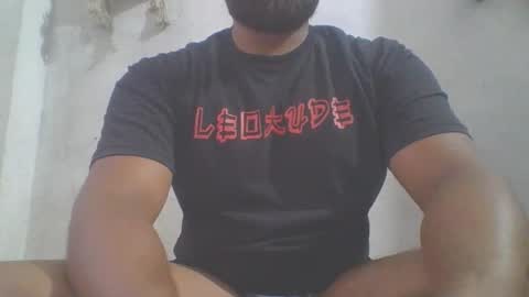 crazzy_booy online show from April 2026 04:24:01 AM