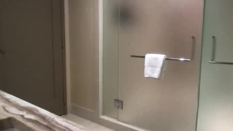 cream_central online show from March 2026 10:43:02 PM