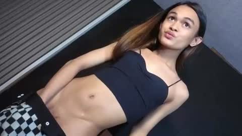 Snapshot of creamy_delilah chatting on June 2026 02:10:02 PM Delilah online show from June 2026 02:10:02 PM