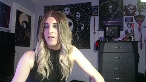 Sylvia online show from February 2025 02:08:02 AM