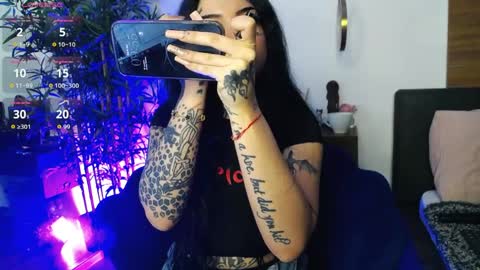 Sophie online show from April 2026 06:55:01 AM