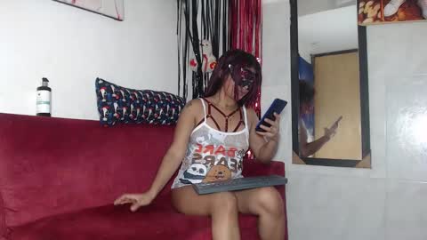 Snapshot of creazylove42 chatting on January 2025 12:12:01 AM Frank and Nathy online show from January 2025 12:12:01 AM