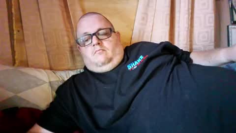 Snapshot of creeeping_death chatting on June 2026 09:54:02 PM The hopeless romantic online show from June 2026 09:54:02 PM