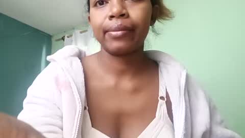 Snapshot of cretingcathy chatting on July 2026 06:09:01 AM cretingcathy online show from July 2026 06:09:01 AM