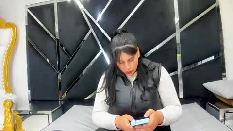 Criistaal   online show from May 2026 03:11:02 AM