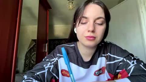 Snapshot of cristabonifer chatting on July 2026 10:39:01 AM Annie online show from July 2026 10:39:01 AM