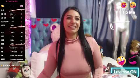 CRISTAL online show from November 2025 02:16:01 PM