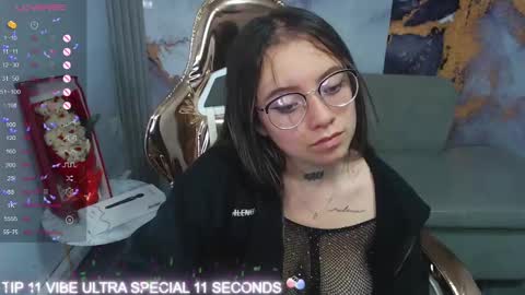 Cristal online show from March 2025 10:07:02 AM