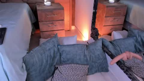 CristineRain online show from May 2026 05:04:01 AM