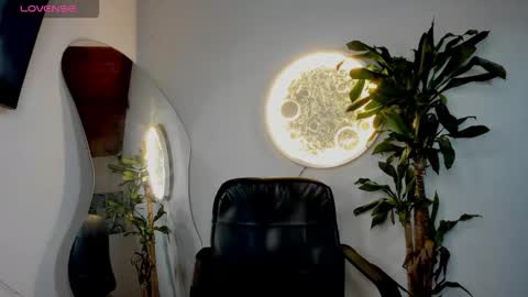 Cristian online show from March 2026 02:32:02 PM