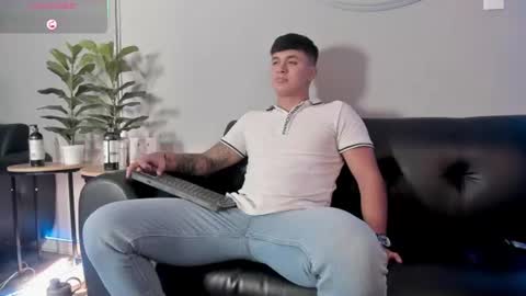 Cristopher online show from July 2026 02:04:02 PM