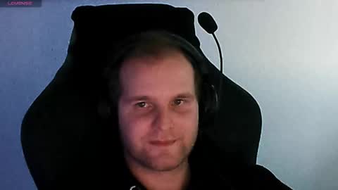 Snapshot of croissant911 chatting on January 2026 02:08:02 PM Anderson online show from January 2026 02:08:02 PM