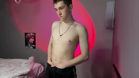 cronck52 online show from April 2026 03:37:02 PM