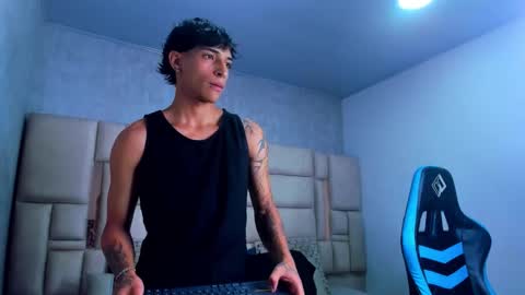 Croy online show from March 2026 06:01:02 PM