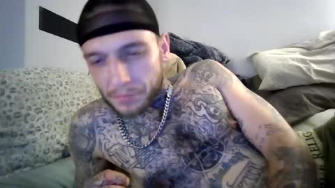 cruz815 online show from May 2026 04:07:02 AM