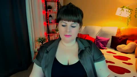 Anna online show from April 2026 07:14:01 PM