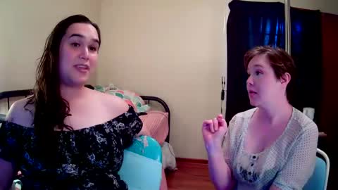 Peach and Daisy online show from July 2026 09:38:01 PM