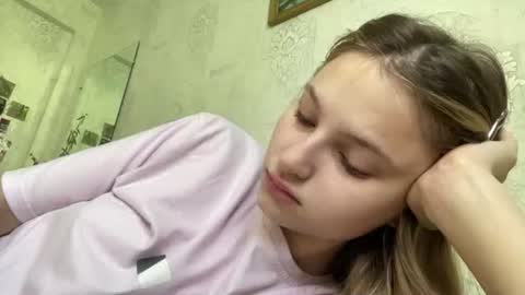 crystalstipp online show from July 2026 05:22:02 AM