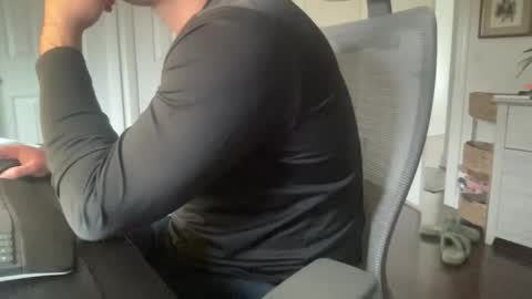 cuckgriff23 online show from April 2026 03:31:02 PM