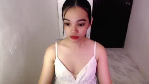 cuddlepunk_bubble online show from June 2026 06:33:01 PM
