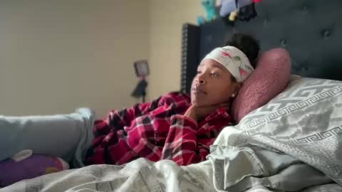 cum2charmxx online show from April 2026 07:47:01 PM